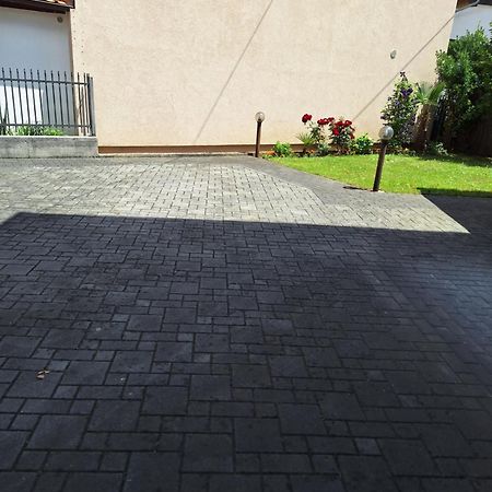 Studio Apartman 11 Bihać Buitenkant foto