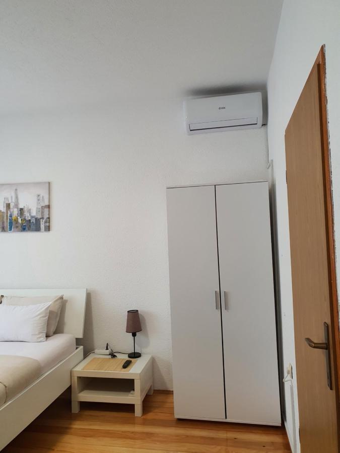 Studio Apartman 11 Bihać Buitenkant foto