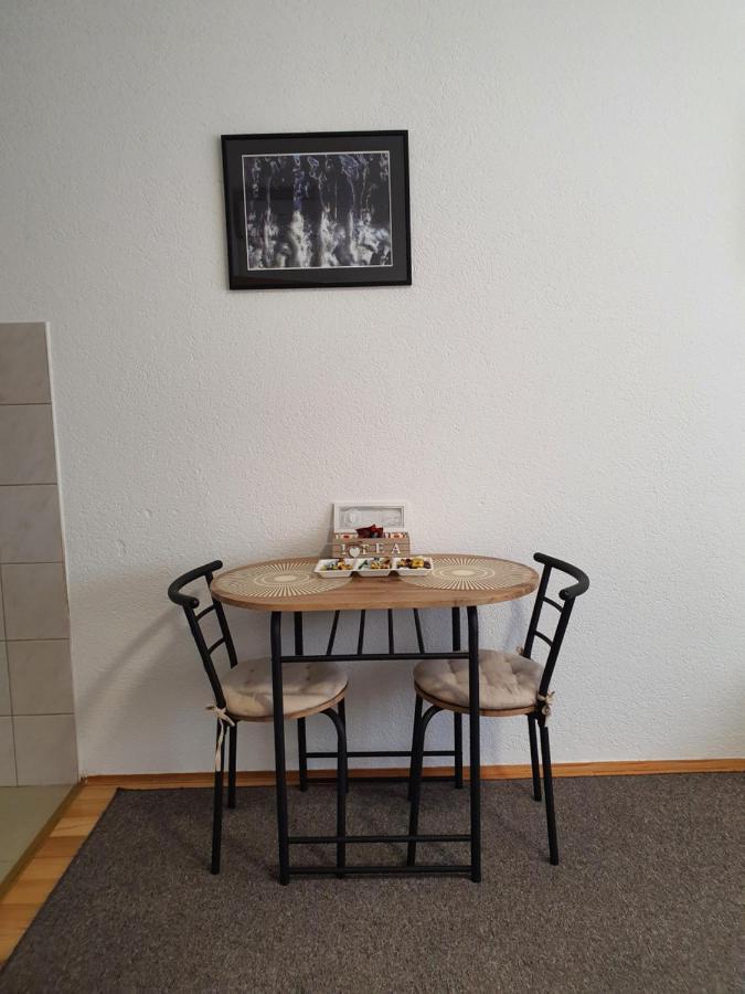 Studio Apartman 11 Bihać Buitenkant foto